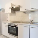 Betanija Apartment *